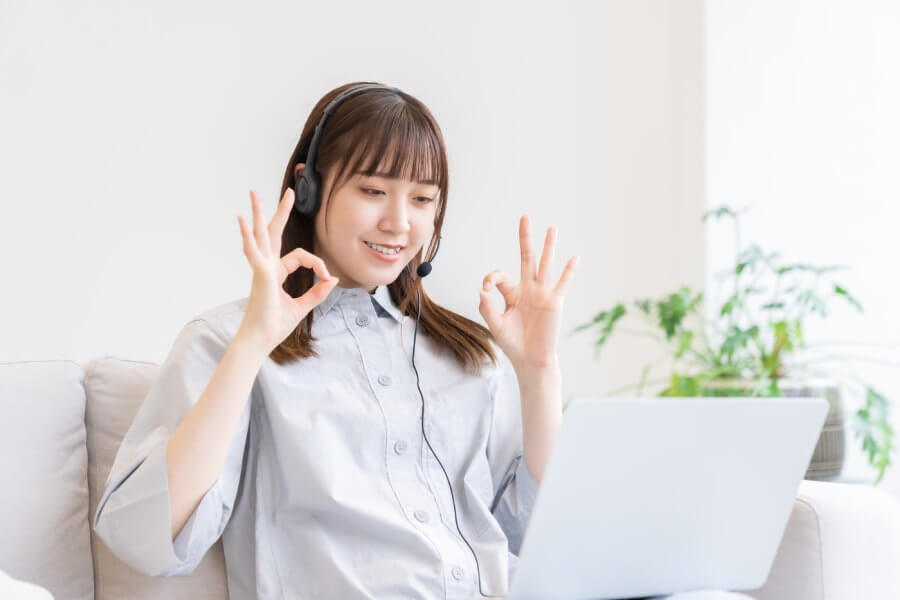 聞き落とした箇所を確認する様子