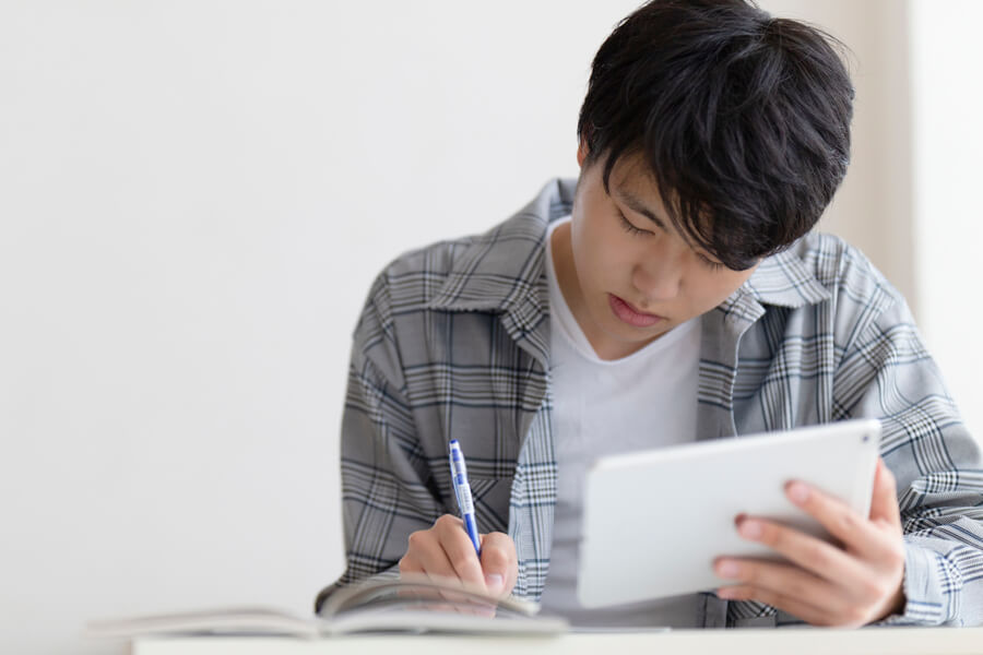 2ヶ月の短期集中で学習の山をつくる