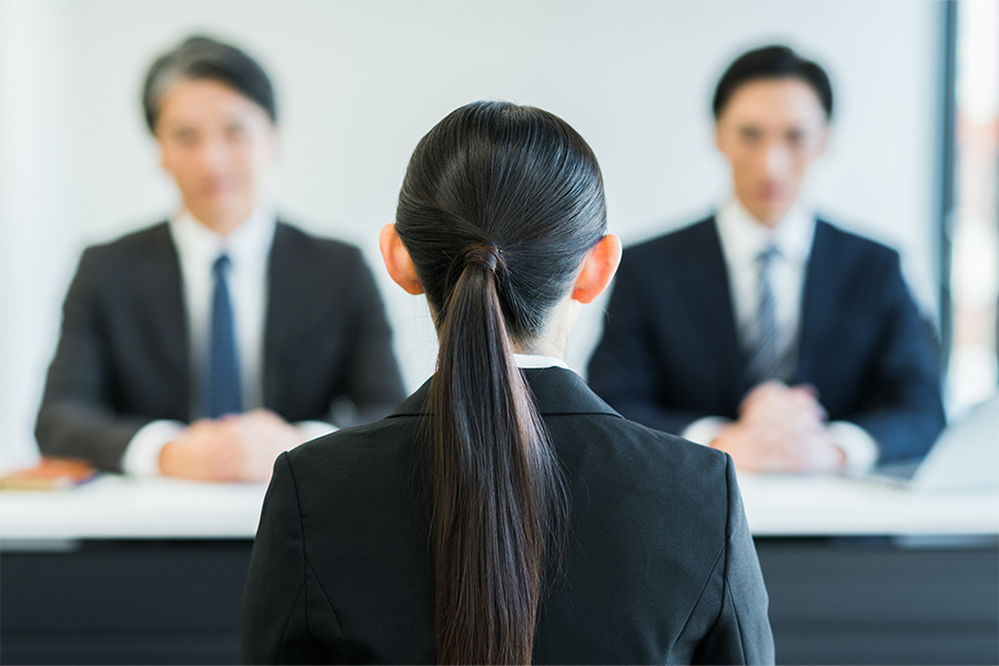 採用や評価の補助指標になる